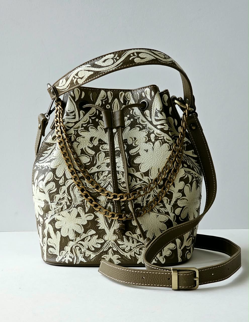 Leather Bucket X Vintage Bloom