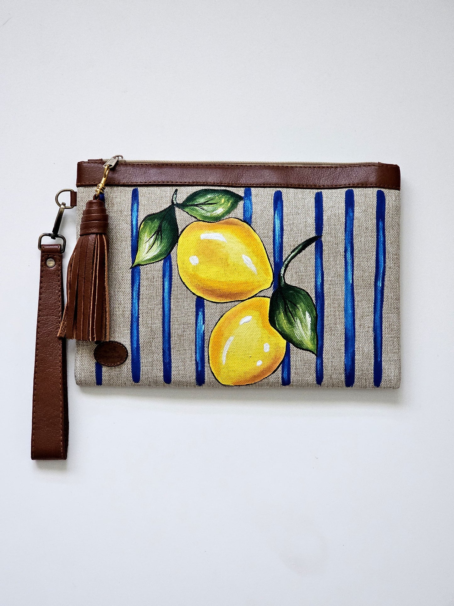 Summer Hand Clutches