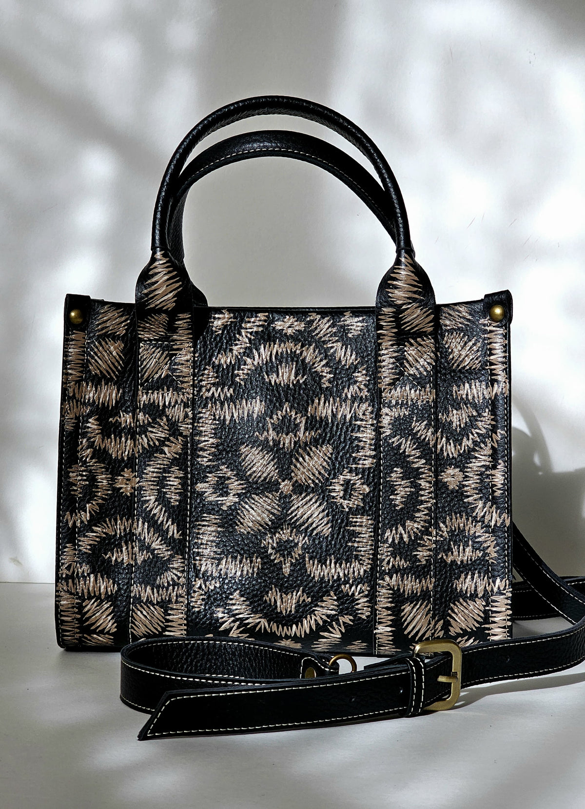 Medium Tote Bag X Wild Stitch