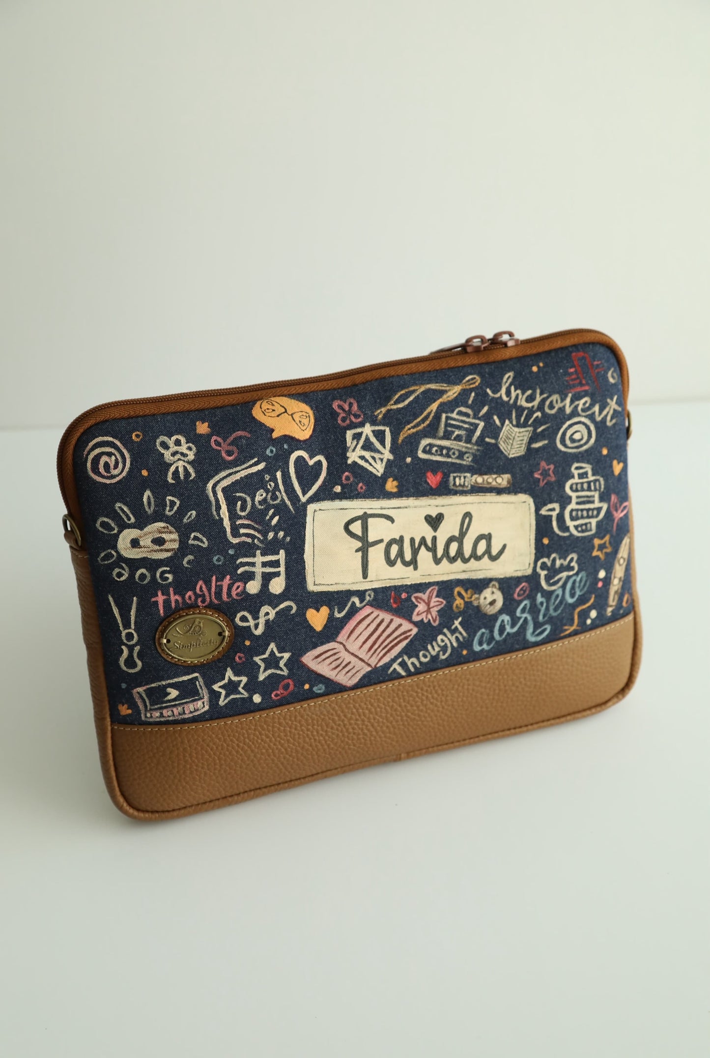 Laptop Case X Creative Minds