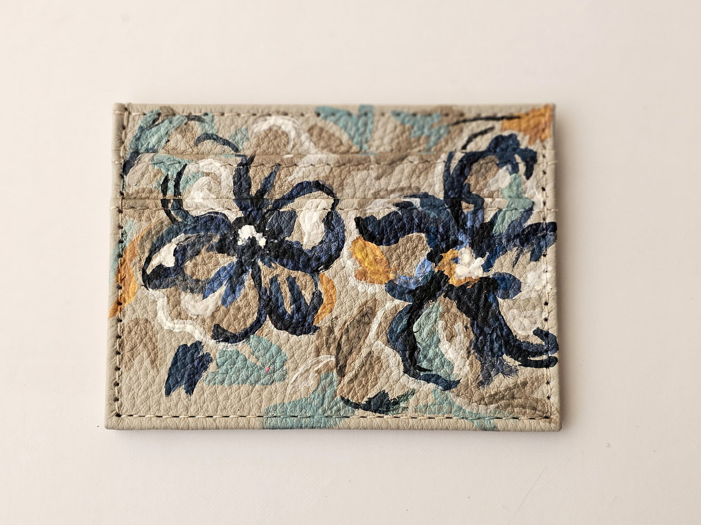 Card Holder Beige X Flower