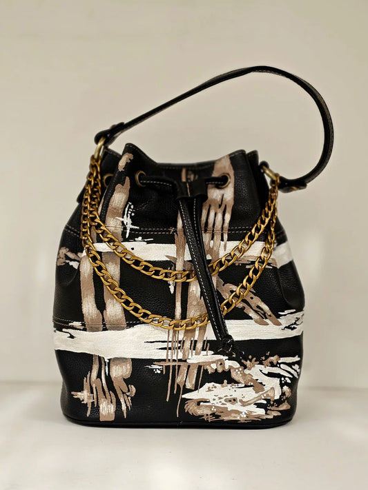 Leather Bucket Bag Black X Beige X Offwhite