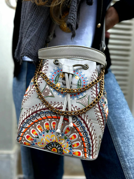 Leather Bucket Bag Beige X Colors