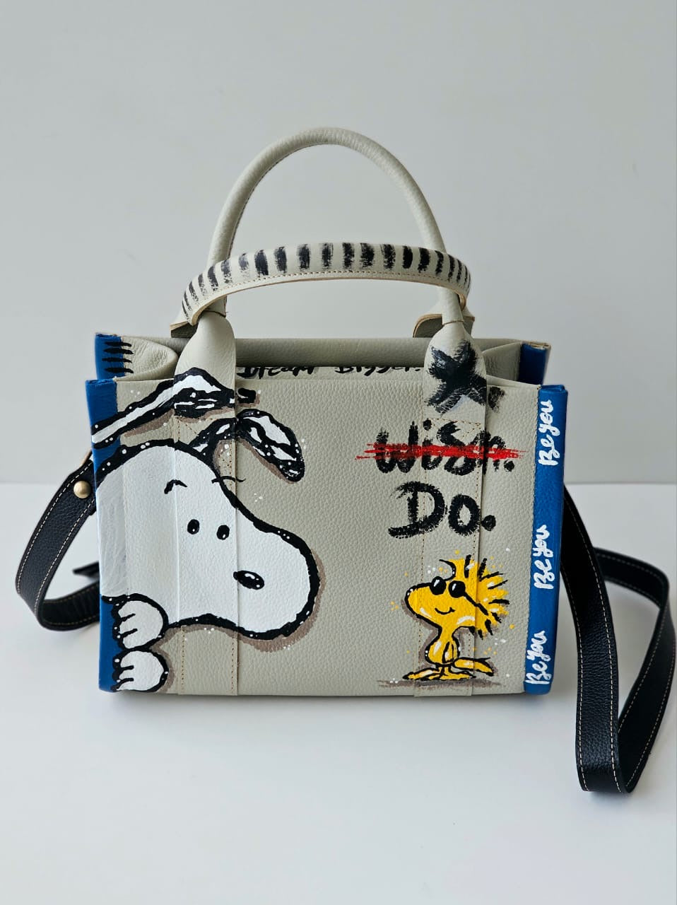Medium Tote Bags