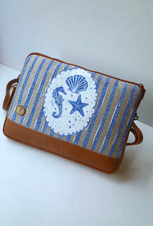 Laptop sleeve x Seaside