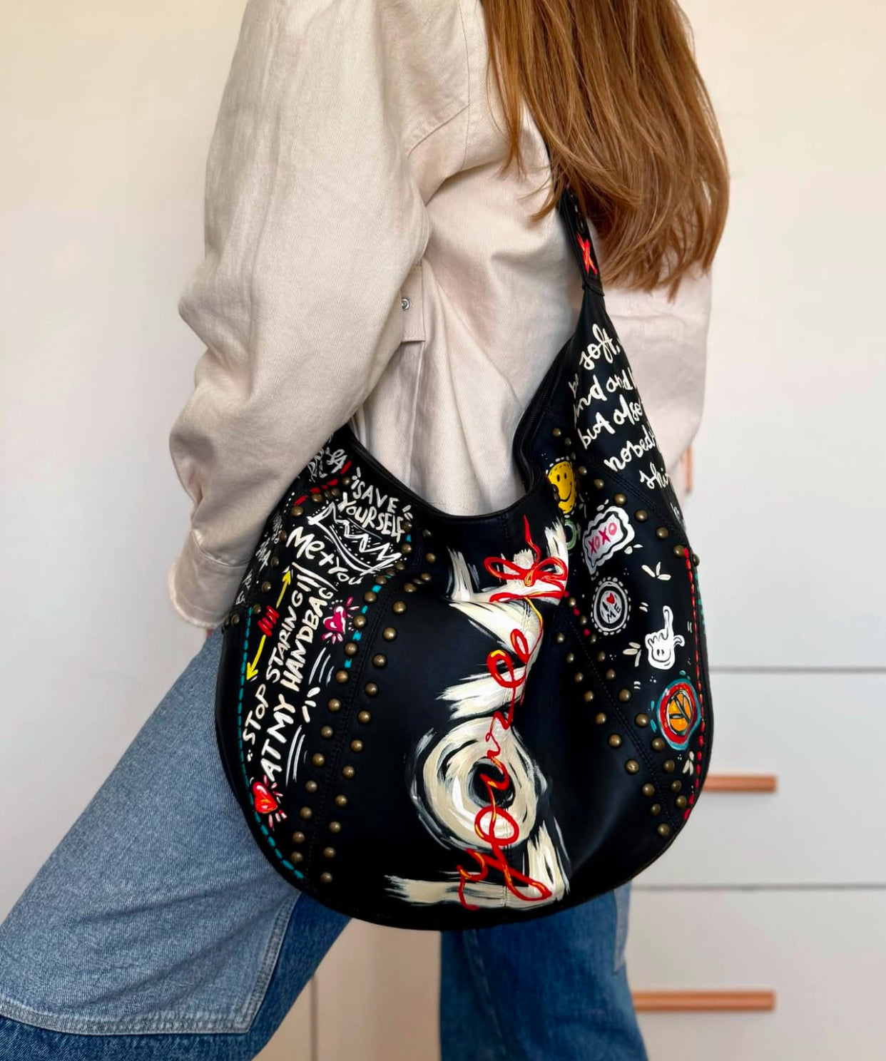 Leather shoulder bag