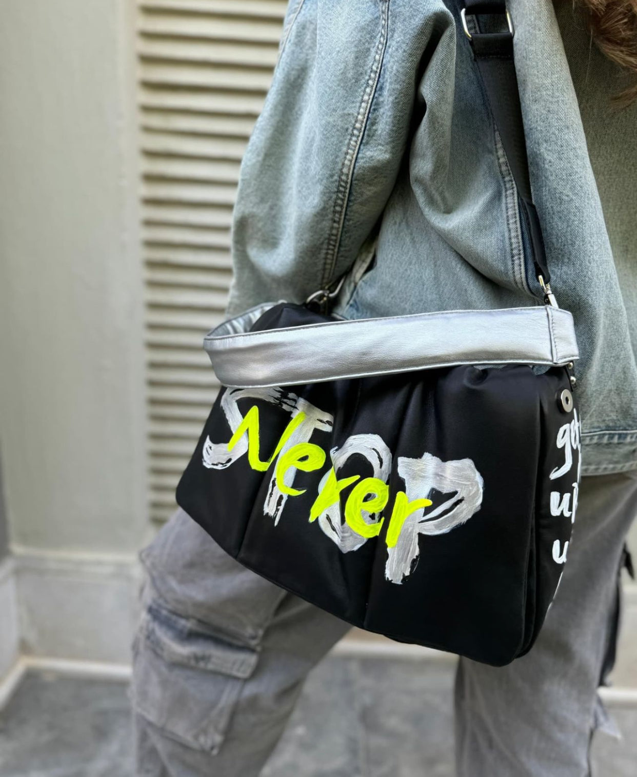 Bold leather Black X NeverStop