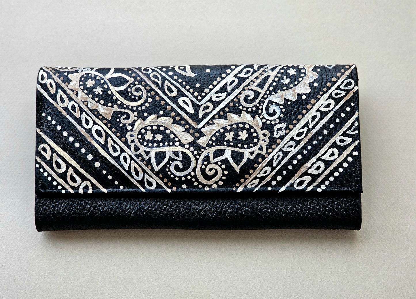 Leather Wallet Black Base X White