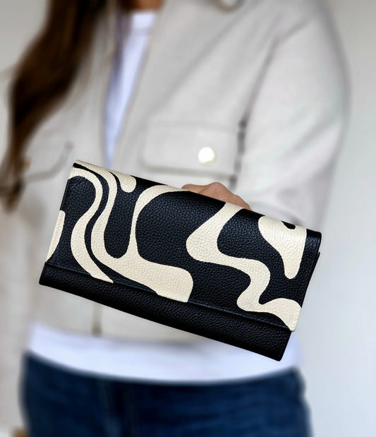 Leather Wallet Black X Beige Waves