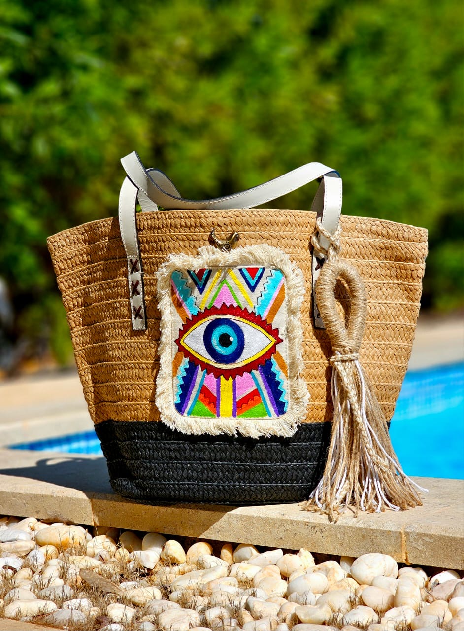 Straw Bag X Eye Design 2