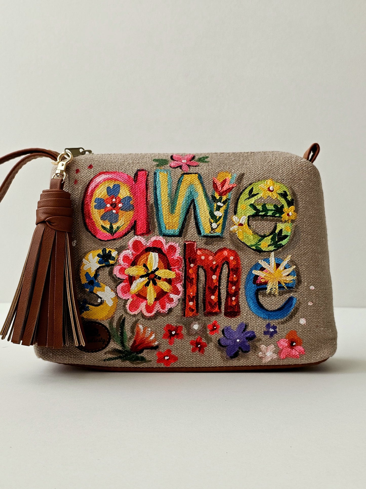 Gogo Clutch Beige X Awesome