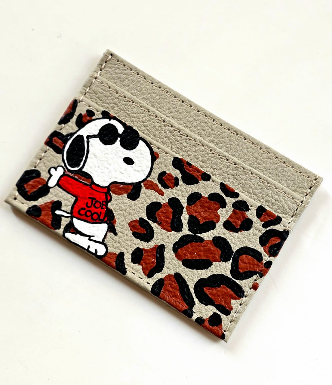 Card Holder Beige Base X Red X Snoopy