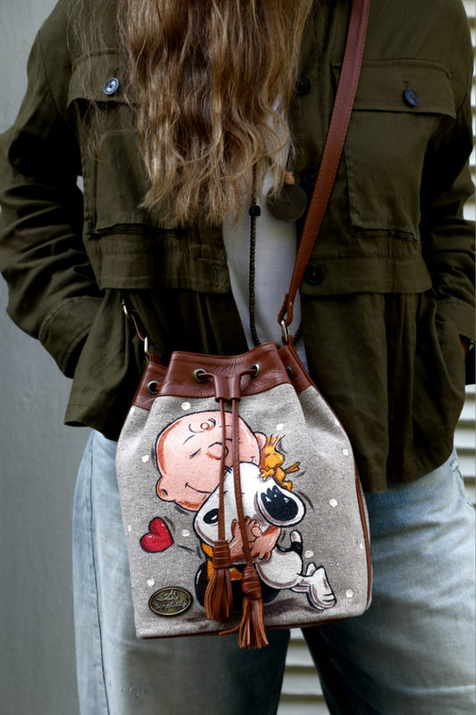 Fabric Bucket X Snoopy Hug
