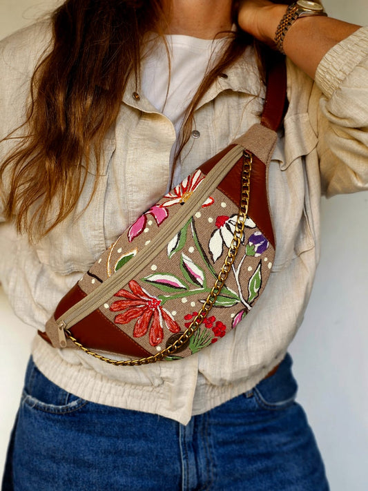 Fanny Pack Beige x Colorful Flowers