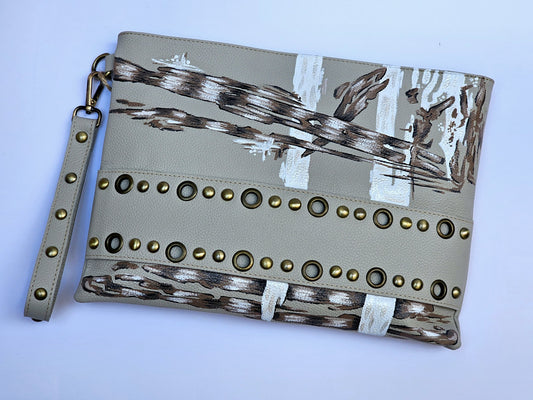 Studs Clutch X Beige Abstract
