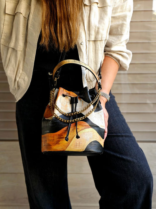 Leather Bucket Bag Black Base X Colors