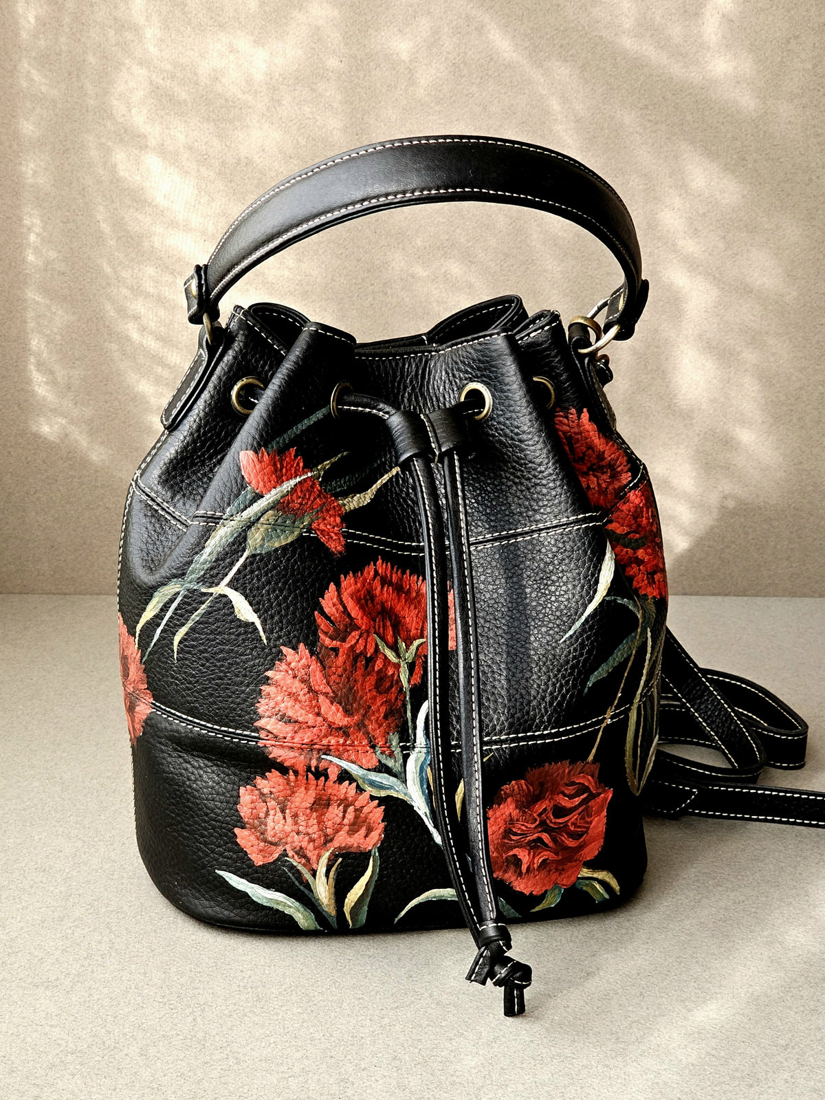 Leather Bucket Bag X Red Flowers