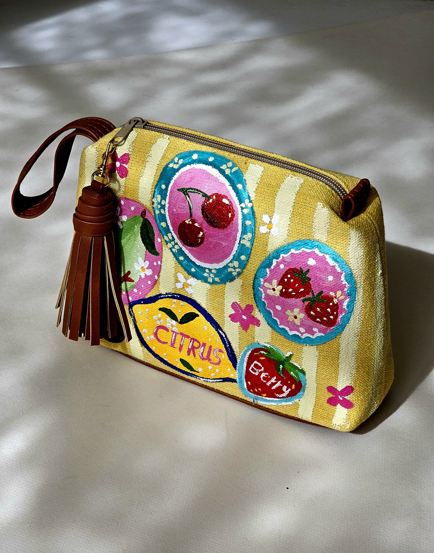 Gogo Summer Clutches
