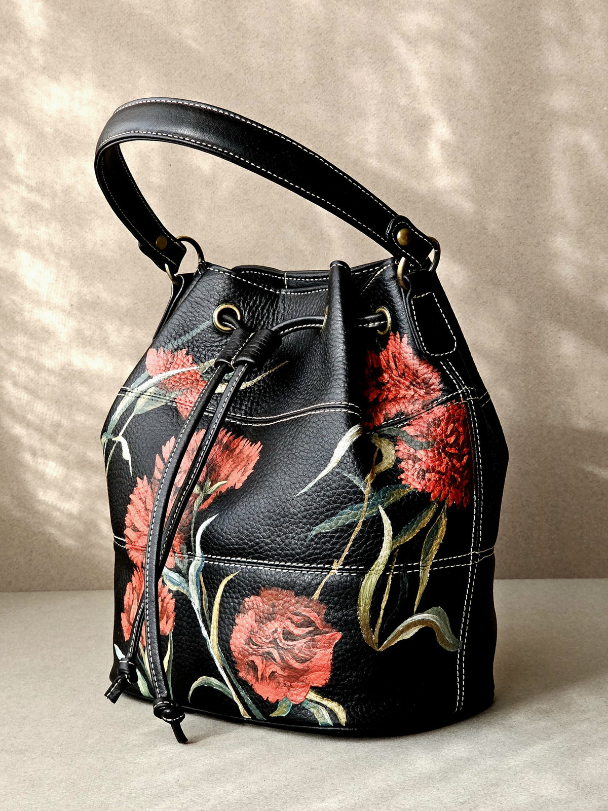 Leather Bucket Bag X Red Flowers