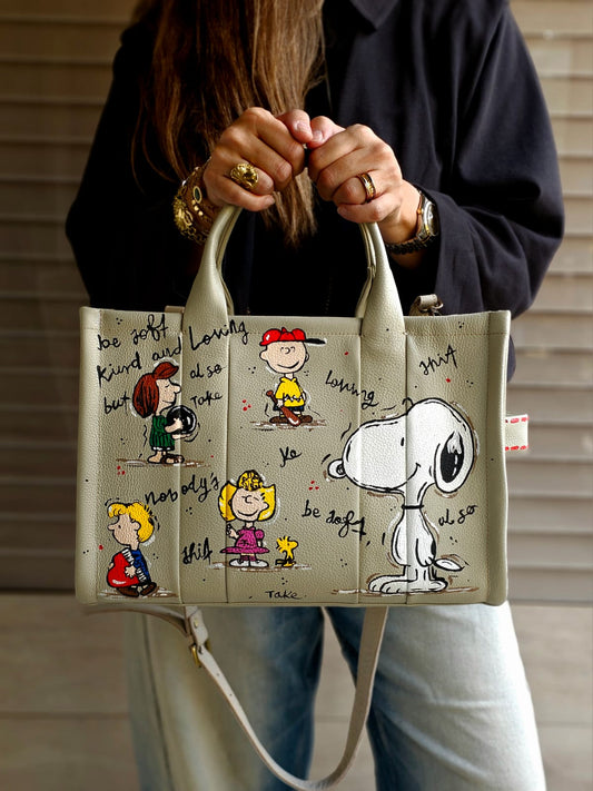 Leather Tote Bag Beige X Snoopy